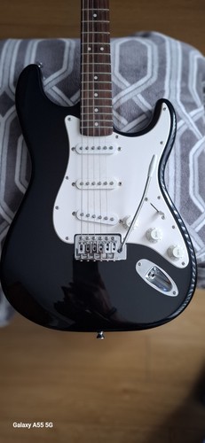 Squier fender stratocaster - fender,