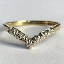 9ct Gold Diamond Wishbone Ring