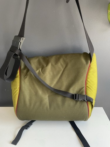 Crumpler messenger bag - messenger,
