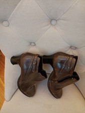 women brown ankle boots 8.5