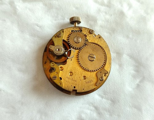 Gents 1950s lucerne brand mech - gents,