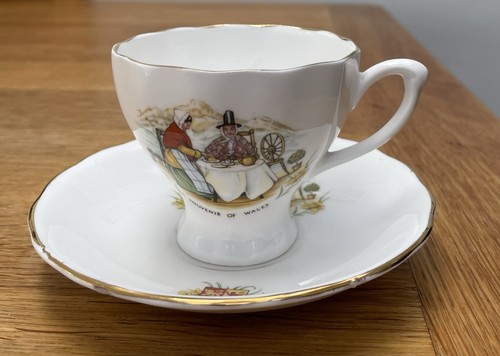Liverpool road pottery - liverpool, vintage