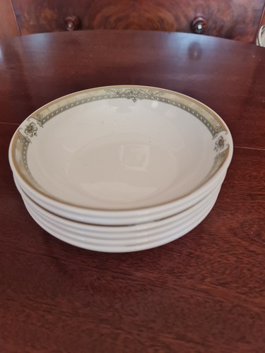 Royal doulton cereal - x, 7"