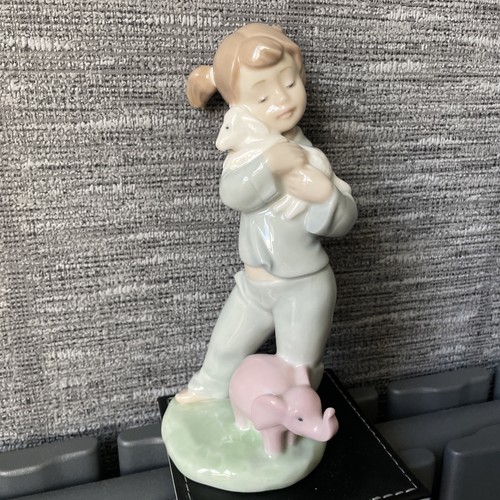 Lladro nao girl - nao, lamb