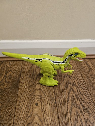 Kids toy walking dino