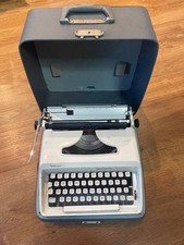 Vintage Remington Ten Forty Typewriter with Case Sperry Rand Portable