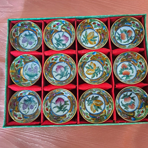 Vintage chinese mineture - vintage, tea