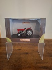 Universal Hobbies - Massey
