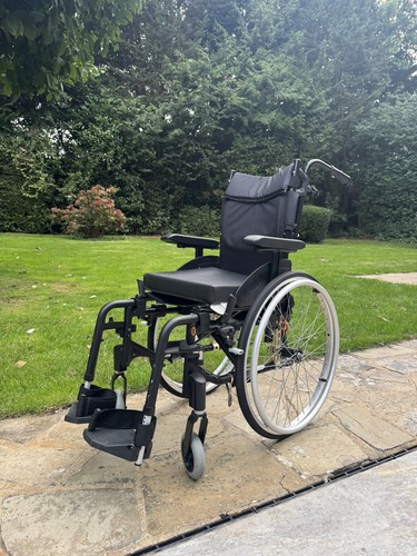 Invacare action junior self - junior,