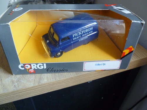 Corgi classics scale - 1/43,