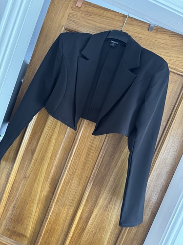 Boohoo crop blazer size - blazer,