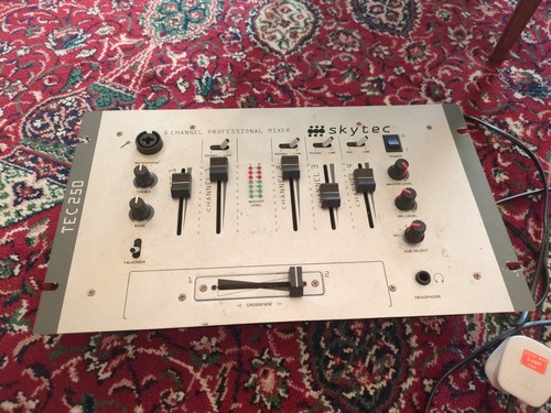 Skytec tec 250 channel - skytec, dj