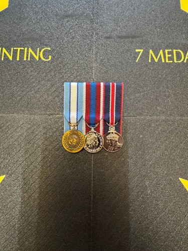 Court mounted miniature medal - mounted,