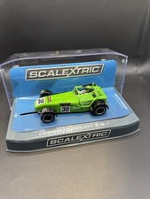 Scalextric C3871 Caterham Superlight R300-S Lee Wiggins No.32 NEW