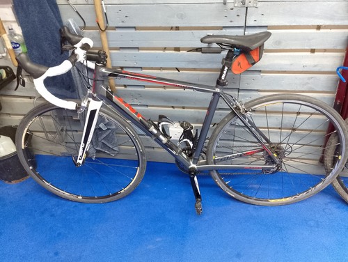 Giant defy medium road - giant,