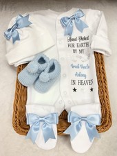 Handpicked Heaven NEWBORN baby Homecoming sleepsuit hat booties personalised Set