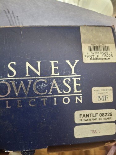 Royal doulton disney showcase - royal,