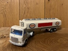 Dinky 945 AEC ESSO Petrol Tanker (779/013)