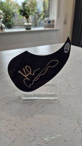 Kiefer sutherland signed - kiefer,