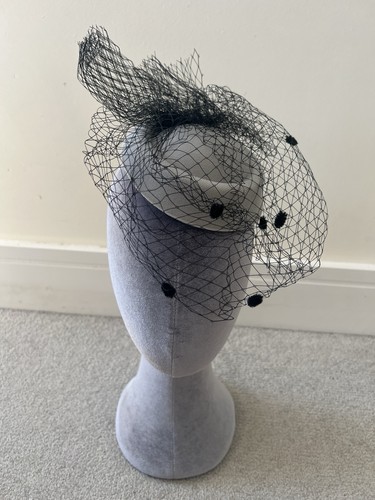 Vintage inspired grey - 🩶vintage-inspired,