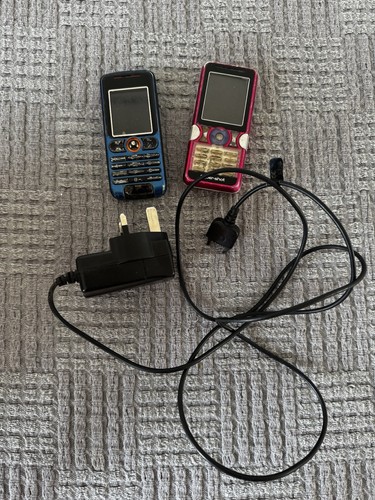Vintage mobiles sony ericsson - mobiles,