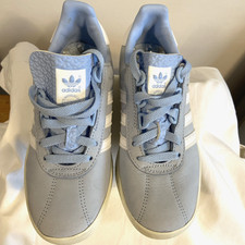 ADIDAS trimm trab light blue