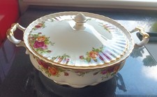 Royal Albert Old Country Roses Lidded Serving Tureen 22.8cm Diameter