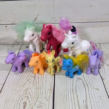 Girls Pony Toy Figures  8 In Total Verious Sizes Good Condition.