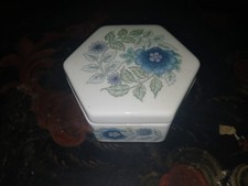WEDGWOOD *CLEMENTINE* Hexagon