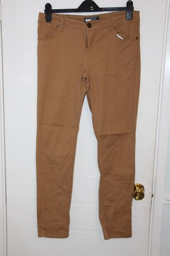Yes slim fit tan - yes,