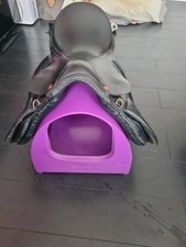 Black Windsor  Saddle 16"