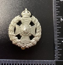 THE RIFLE BRIGADE - VINTAGE CAP BADGE