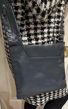 RADLEY-LARGE LEATHER POCKET