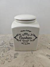 Excelsa Fine Quality Biscuit Barrel, Ceramic, White