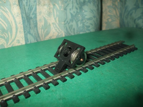 Hornby class 142 pacer - 142, railbus