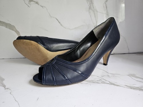 Van dal hart designer - dal, uk