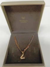 Warren James Ladies 9ct Gold Plated Initial 'V' Pendant Necklace  - New in Box