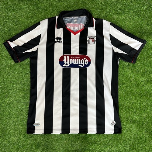 Grimsby town 2012 - town, home