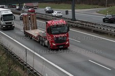 Truck Photo Mercedes-Benz