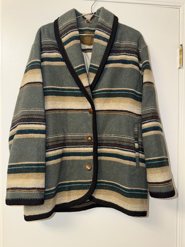 Woolrich button coat jacket - coat,
