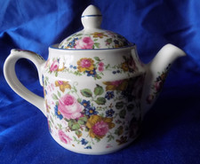 Sadler Small Teapot Olde