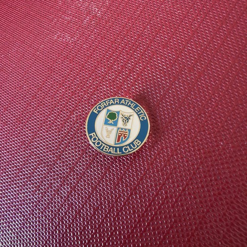 Forfar athletic pin badge - pin,