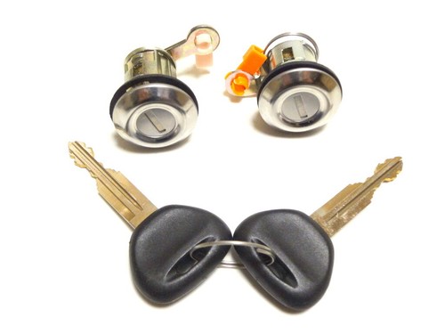 Door lock cylinder - with, 2