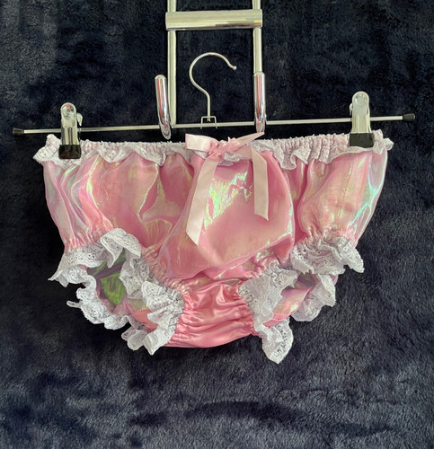 Frilly pink knickers with lacy - pink,