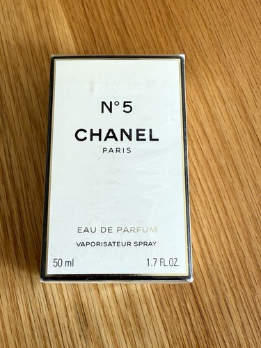 Chanel eau de - eau,