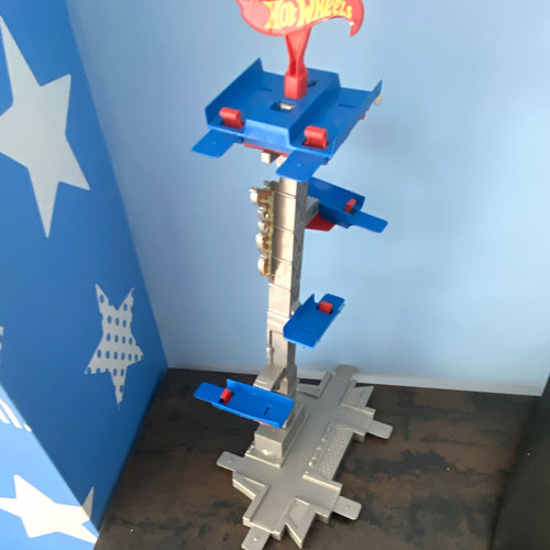 Hot wheels city - city, vertical
