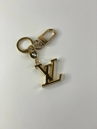 Louis vuitton gold logo - gold, lv
