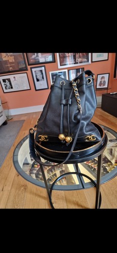 Chanel vintage blackc - chanel,