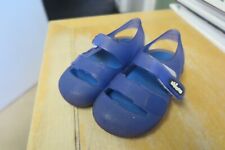 LOVELY PAIR OF CHICCO TODDLER BEACH SHOES WITH STRAP - LOOK