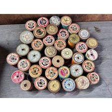 VINTAGE THREAD SPOOLS WOODEN
